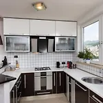 The Big Chill - Three Bedroom With Terrace, Balcony And Jacuzzi Apartman *