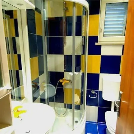 Apartman The Big Chill - Three Bedroom With Terrace, Balcony And Jacuzzi *
