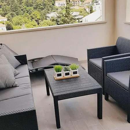 Lägenhet The Big Chill - Three Bedroom With Terrace, Balcony And Jacuzzi *